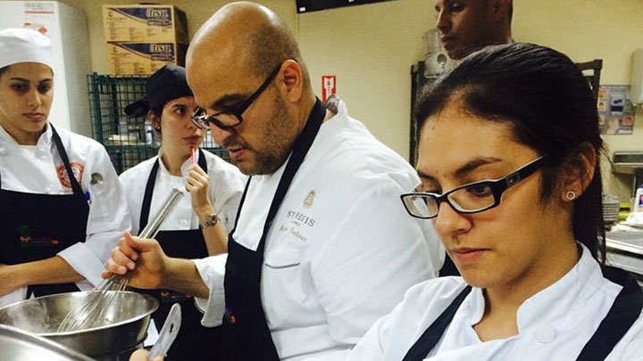 Ingredientes de una comentarista gastronómica: Valeria Vargas Low
