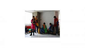 Así son las clases de música en los Clan.|||