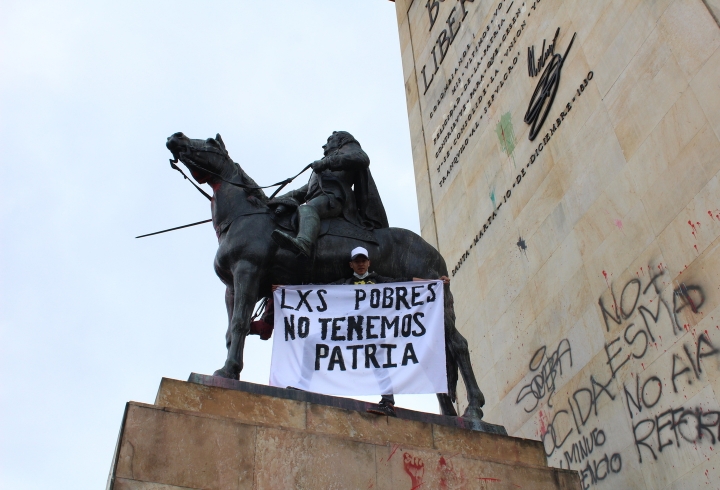 "Lxs pobres no tenemos patria" en Monumento a los Héroes 10/05/2021