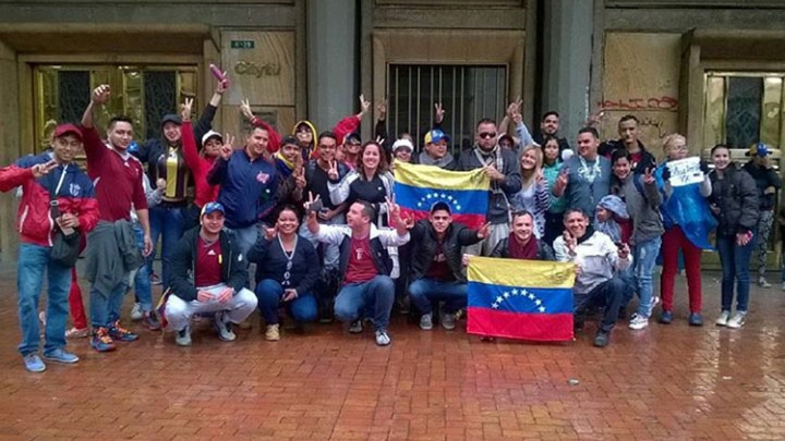 En Bogotá los venezolanos se reencuentran con su país