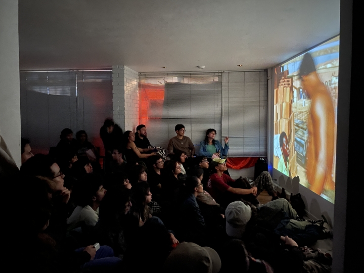 Fotografía de una de las sesiones del Cine Club Contrapicado.