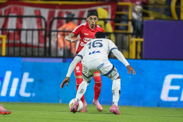 Omar Frasica entró en el segundo tiempo del partido