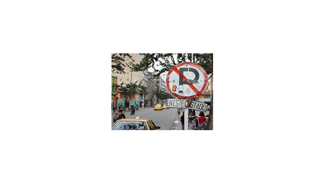 Señales de tránsito son víctimas del vandalismo