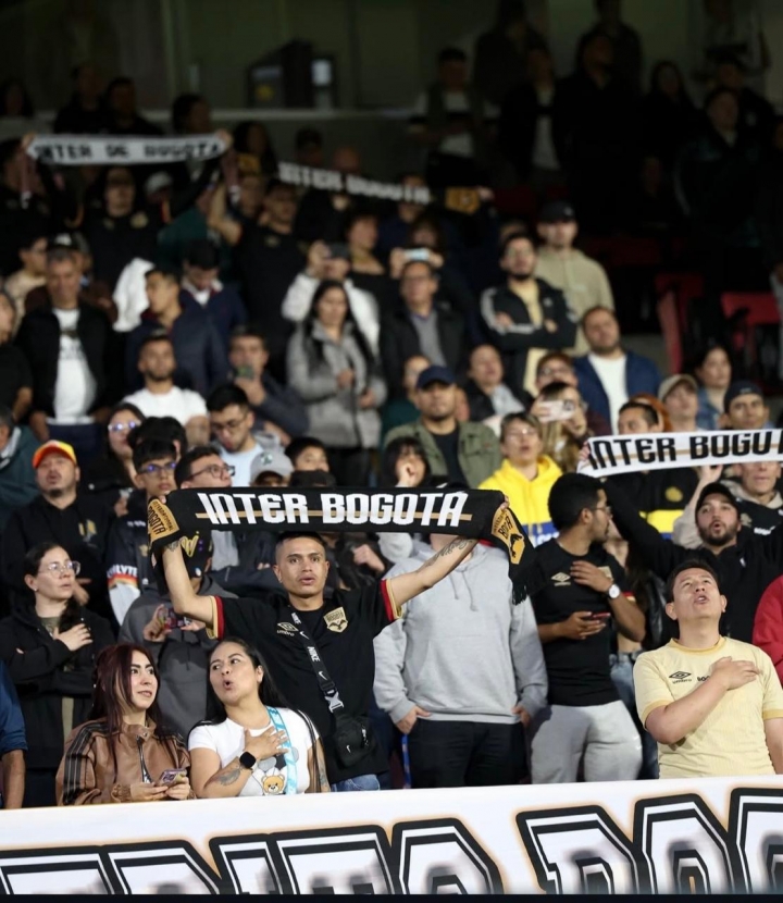 Hinchada del Inter de Bogotá