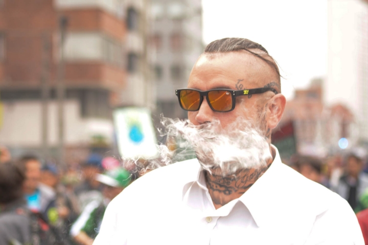 "Abramos el debate sin estigmatización y sin miedo a la dosis mínima"